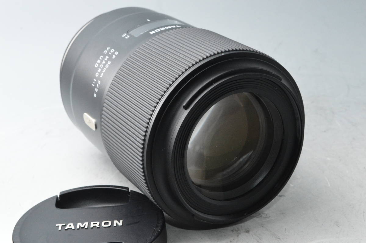 #9405【外観美品】 TAMRON タムロン SP 90mm F2.8 Di MACRO 1:1 VC USD/Model F017E（キヤノンEF用）_画像2