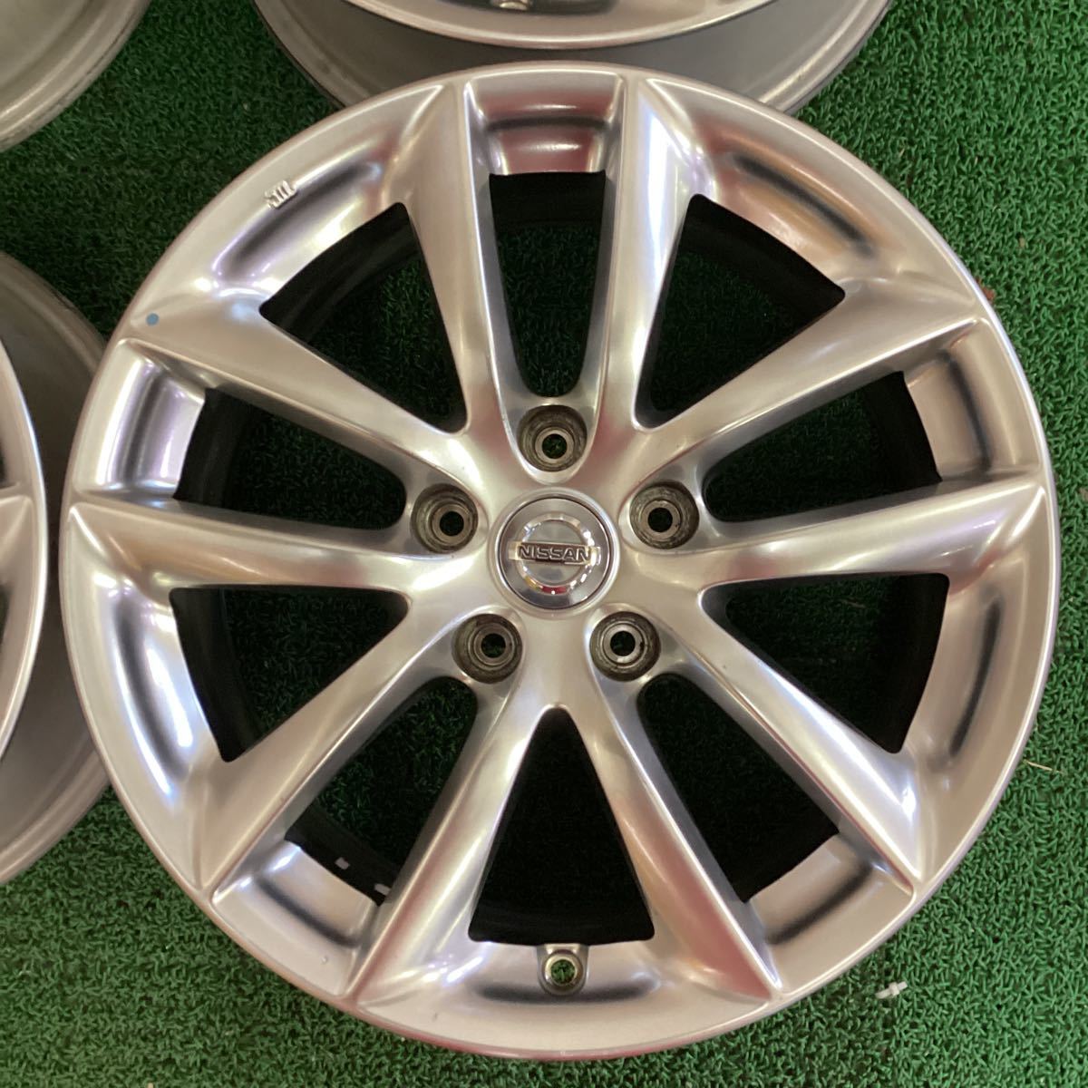 日産V36スカイライン純正アルミホイール 17×7.5J+45 114-5H 中古品4本_画像5