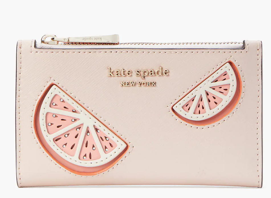 完売!!　直営 　日本未発売　kate spade new york Tini Embellished Small Slim Bifold Wallet 型番：K7867　本物をお届けします！e_直営店から本物をお届け