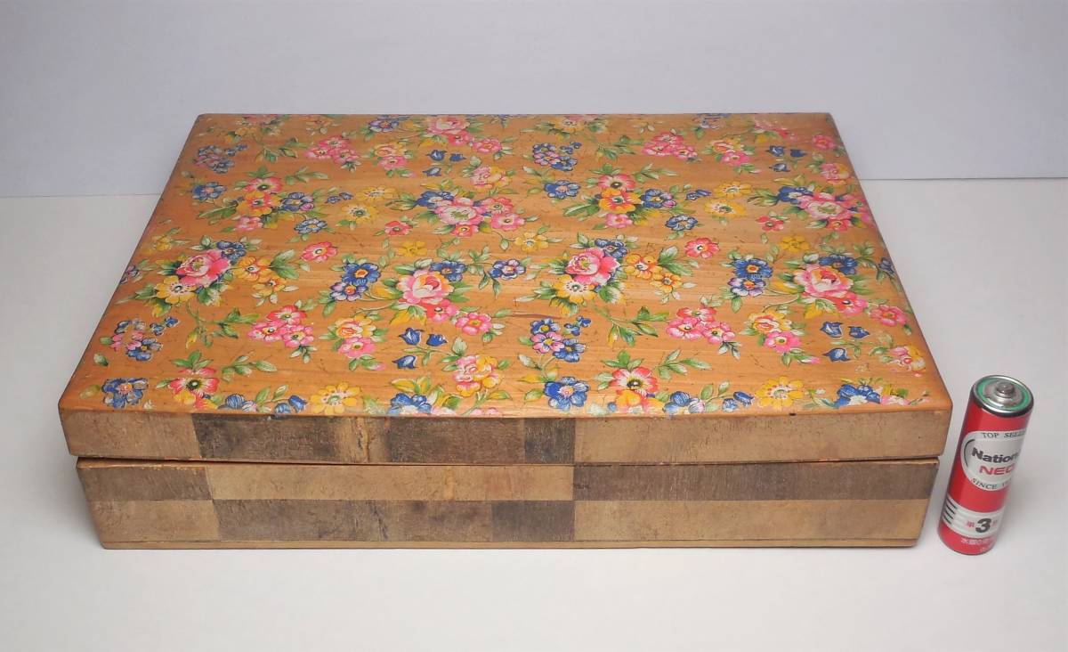 古い時代 木製 花柄 裁縫箱_画像1