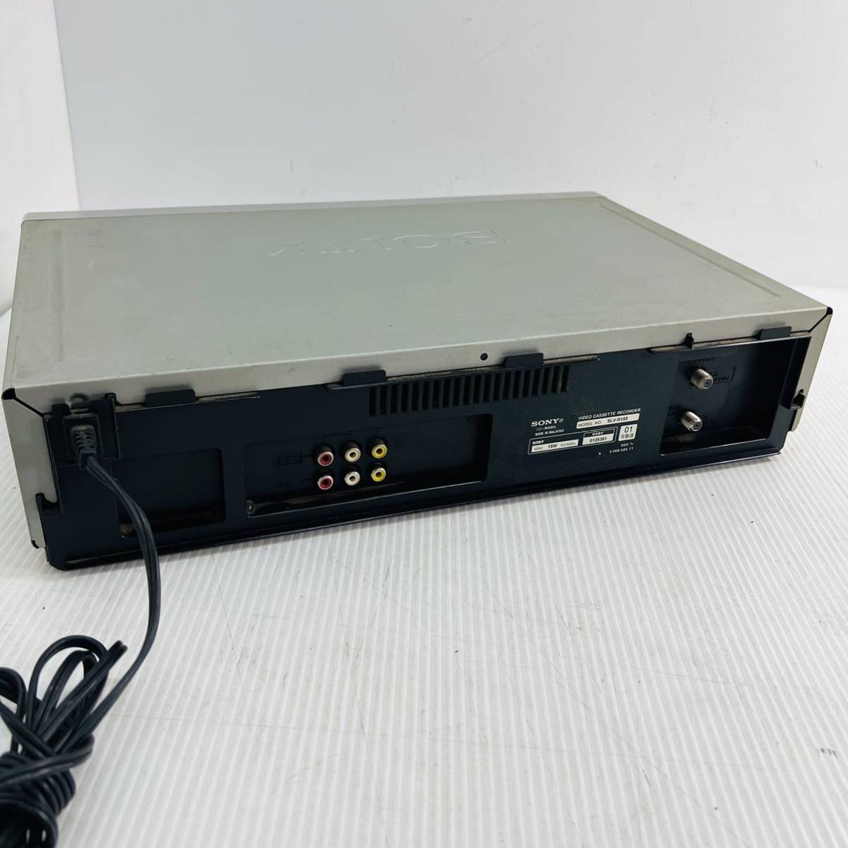 ★☆SONY ソニー ビデオカセットレコーダー SLV-R155 VHSビデオデッキ 通電確認済み 動作未確認 D☆★_画像4