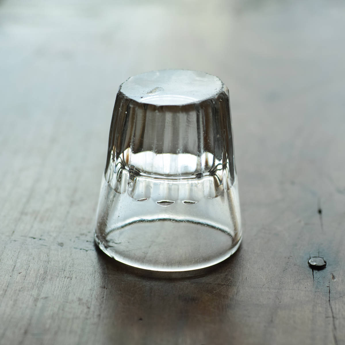 新作人気モデル トロンプルイユ 古い型吹きガラスの厚底グラス 19世紀