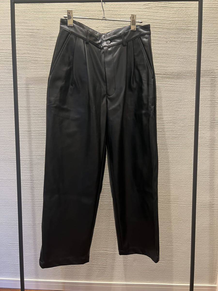 JUHA ユハ SYNTHETIC LEATHER TAPERED レザーパンツ | opts-ng.com