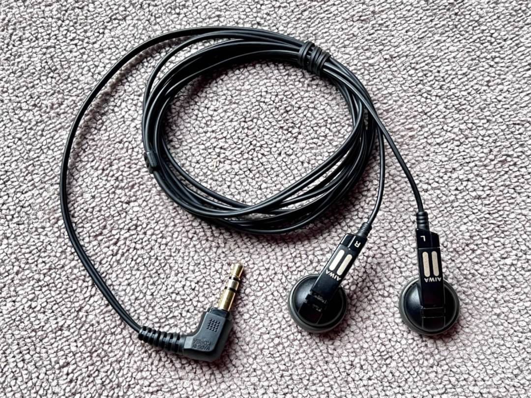 Yahoo!オークション - 【希少品】AIWA HP-V25 vintage EARPHONE Yahoo!オークション - 【希少品】AIWA HP-V25 vintage EARPHONE