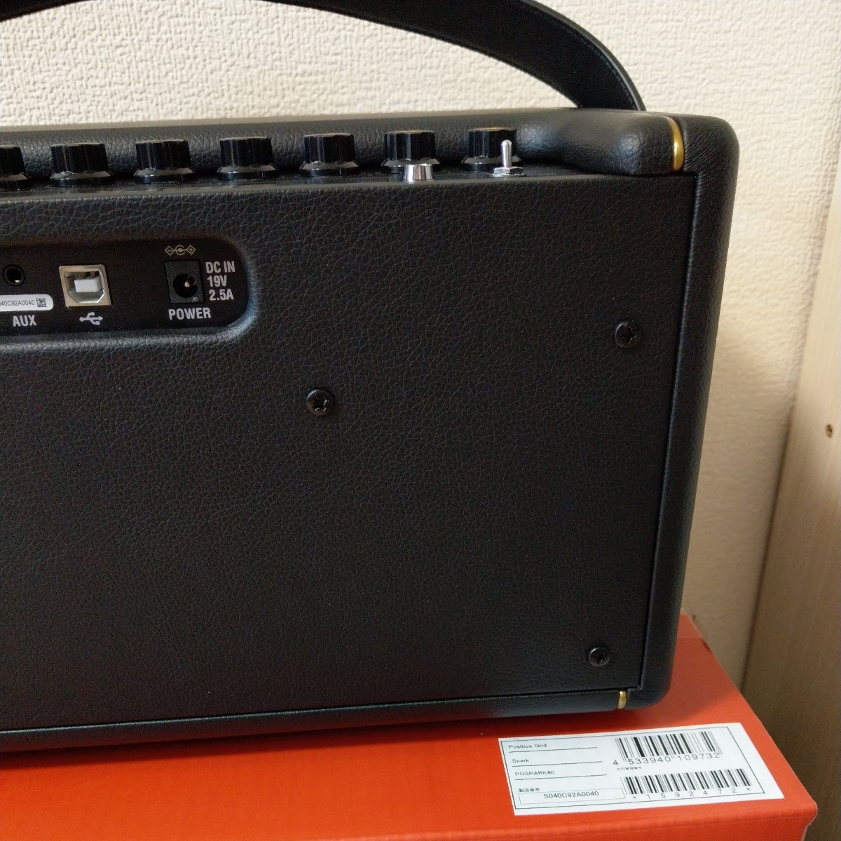 新品同様 美品 Positive Grid Spark 40 ポジティブ グリッド