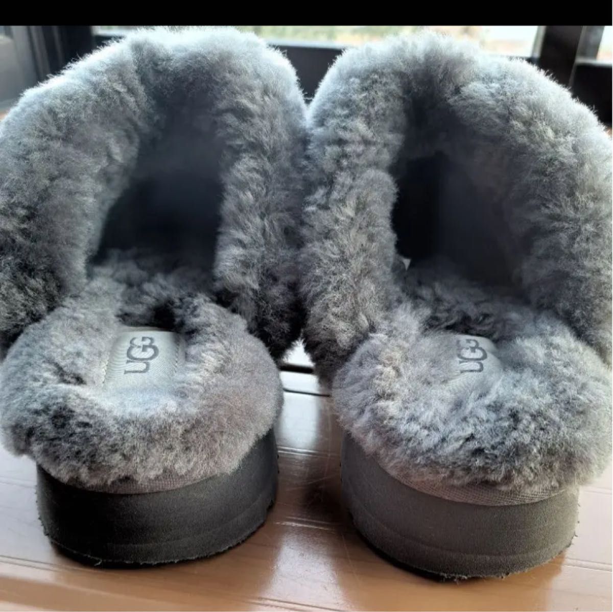 アグUGGムートンスリッパ 厚底 サンダル DISQUETTE Slipper 美品! 完売商品