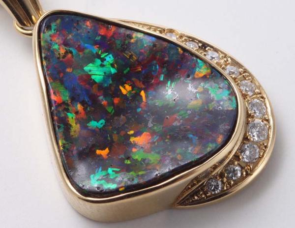 新品本物 ☆ボルダーオパール8.78ct+ダイアのk18製55cmネックレス/IP-4705 オパール