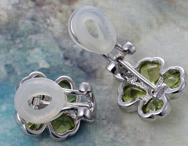☆ペリドット+ダイアのk18WG制ピアス&イヤリング?計(jì)6.3g/IP-3248
