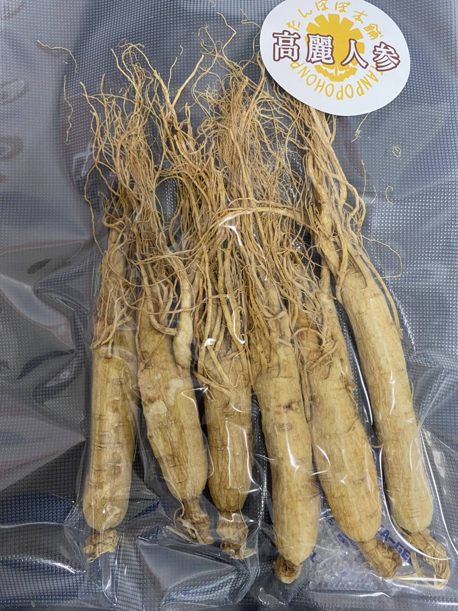 8 year root Goryeo carrot 500g Goryeo carrot sake three chicken hot water . raw environment . ground cultivation Goryeo carrot morning . carrot 