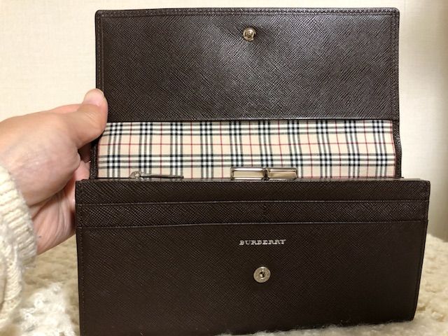 Burberry 長財布 4