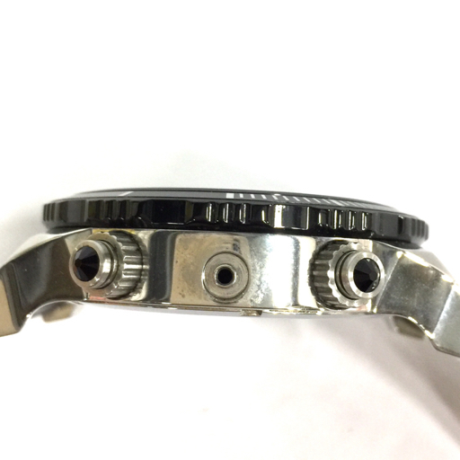 ディーゼル DOUBLE DOWN クロノグラフ クォーツ 腕時計 DZ-4331 メンズ ブラック文字盤 ジャンク品 DIESELの画像3