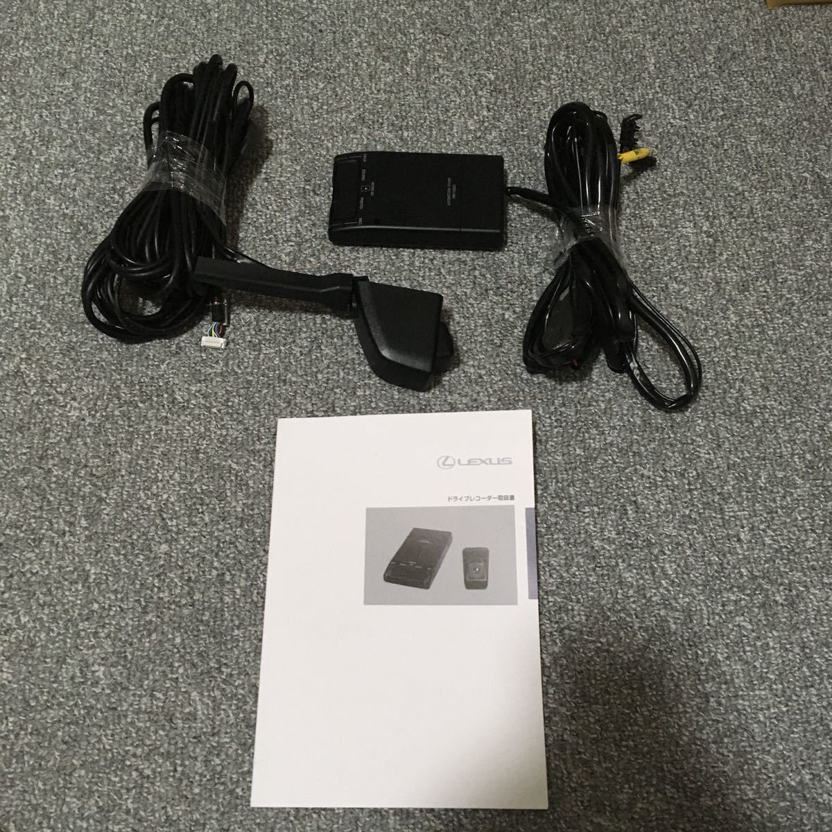30326UPG2200 送料無料 レクサス純正 ドライブレコーダー DRD 30326UPG2200 送料無料 レクサス純正 ドライブレコーダー DRD