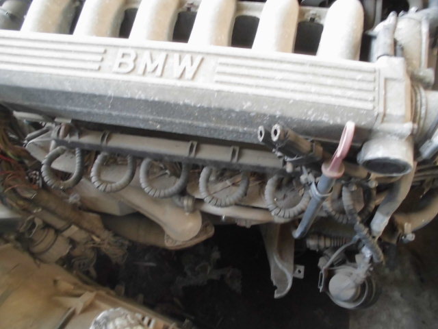 ■BMW E38 750iL エンジン 中古 M73 54121 V12 1995年 126871km エンジンヘッド ブロック クランクシャフト ■_画像3