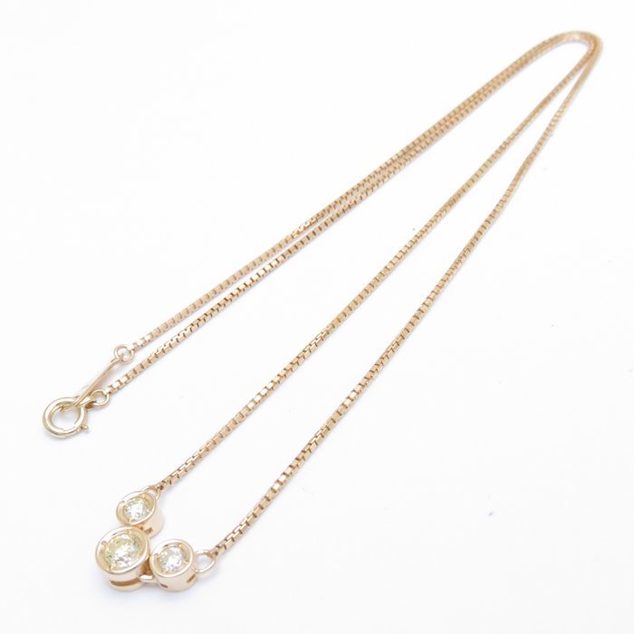 日本限定モデル】 スリーポイントダイヤ ダイヤモンド0.30ct