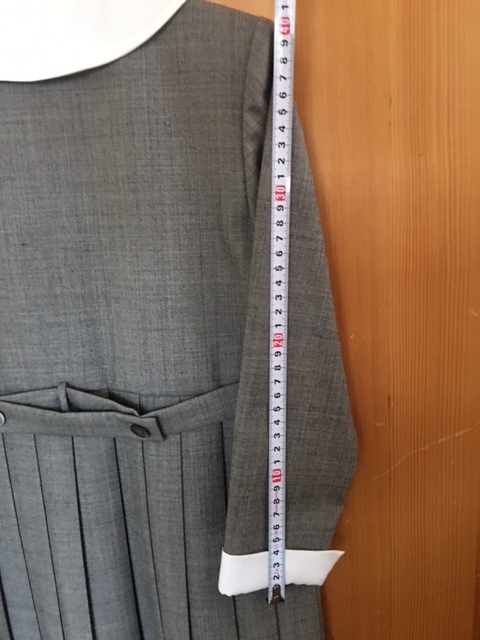 袖長さ 約40cm