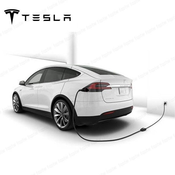 新品・未開封品】純正品 TESLA GEN2 モバイルコネクターセット 新品・未開封品】純正品 TESLA GEN2 モバイルコネクターセット