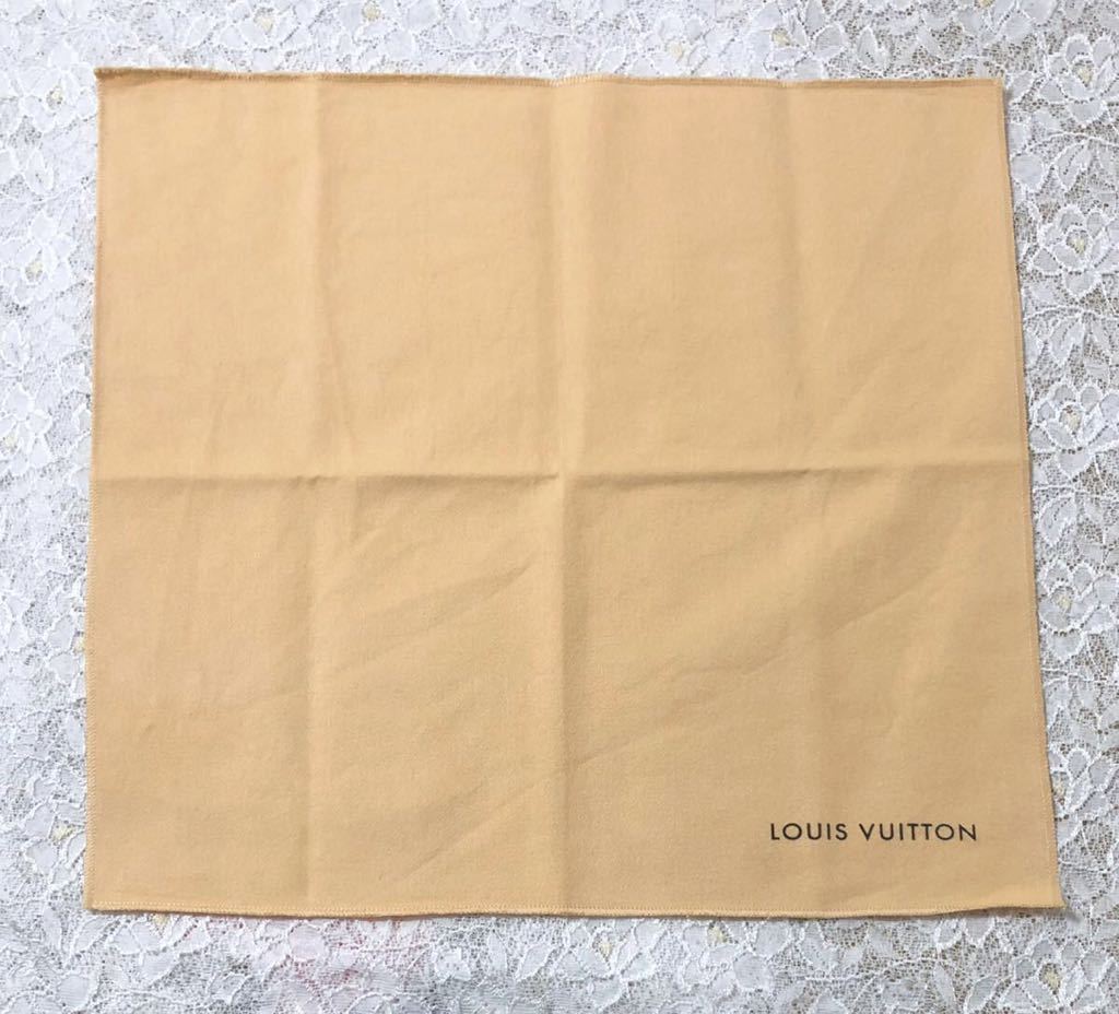 ルイヴィトン「LOUIS VUITTON」クロス 3枚組 旧型 (2119) 正規品 付属