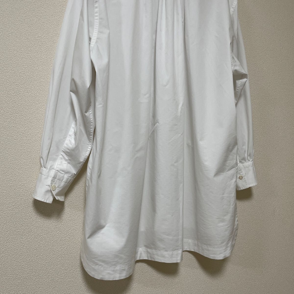 HYKE ハイク ギャザーシャツ 白シャツ ブラウス 長袖 シャツ HYKE ハイク ギャザーシャツ 白シャツ ブラウス 長袖 シャツ
