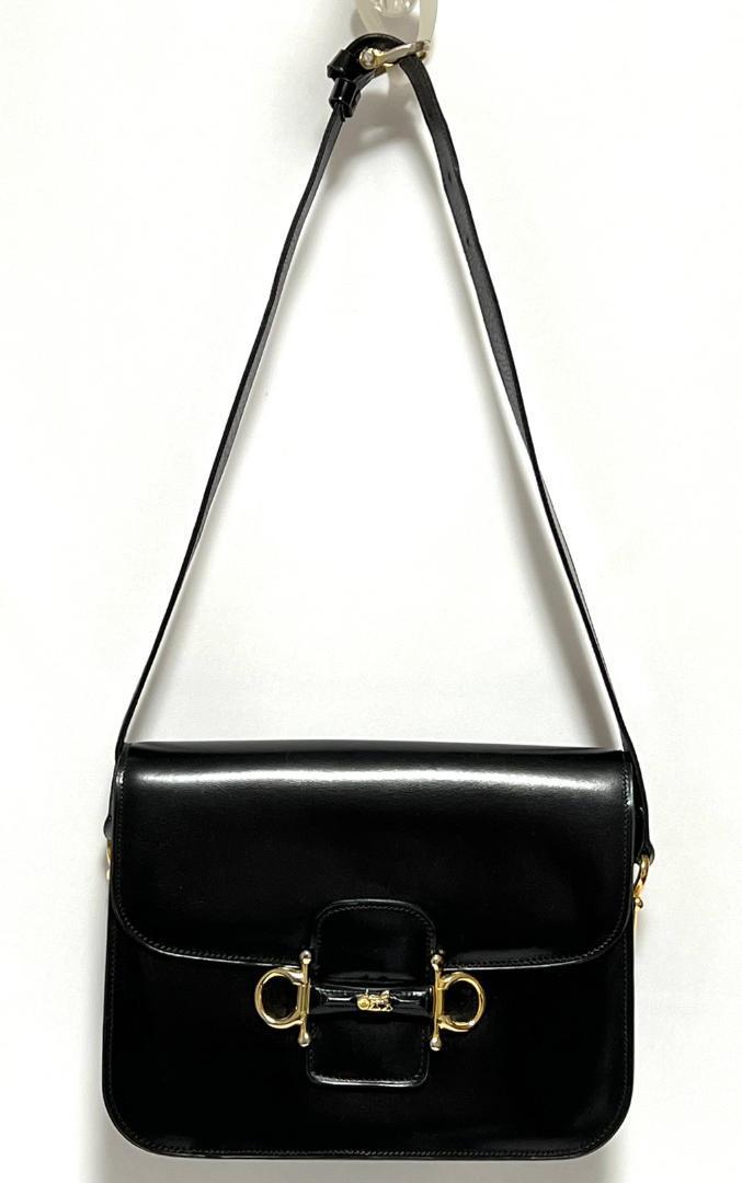 CELINE ヴィンテージ 馬車金具 レザー ショルダーバッグ HB01684