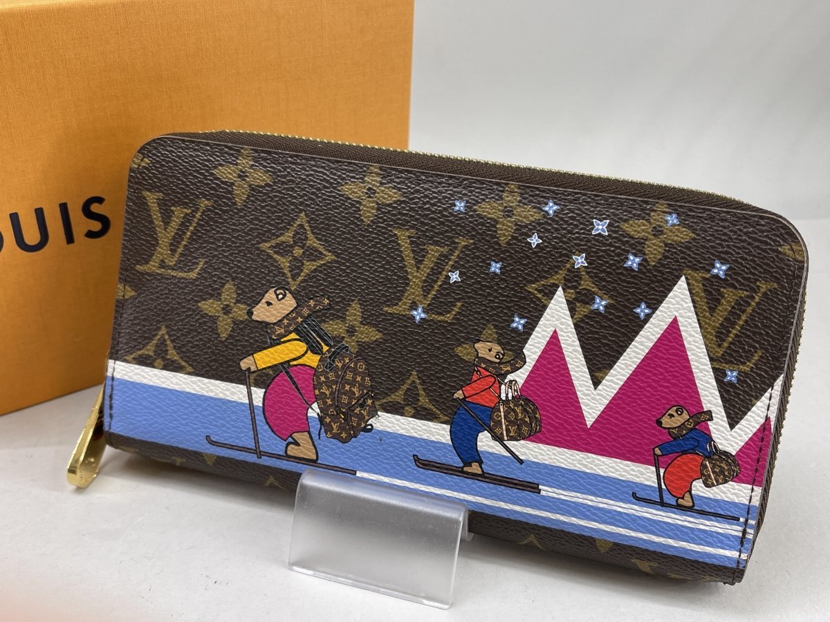 Louis Vuitton ルイヴィトン モノグラム ジッピーウォレット ホリデー