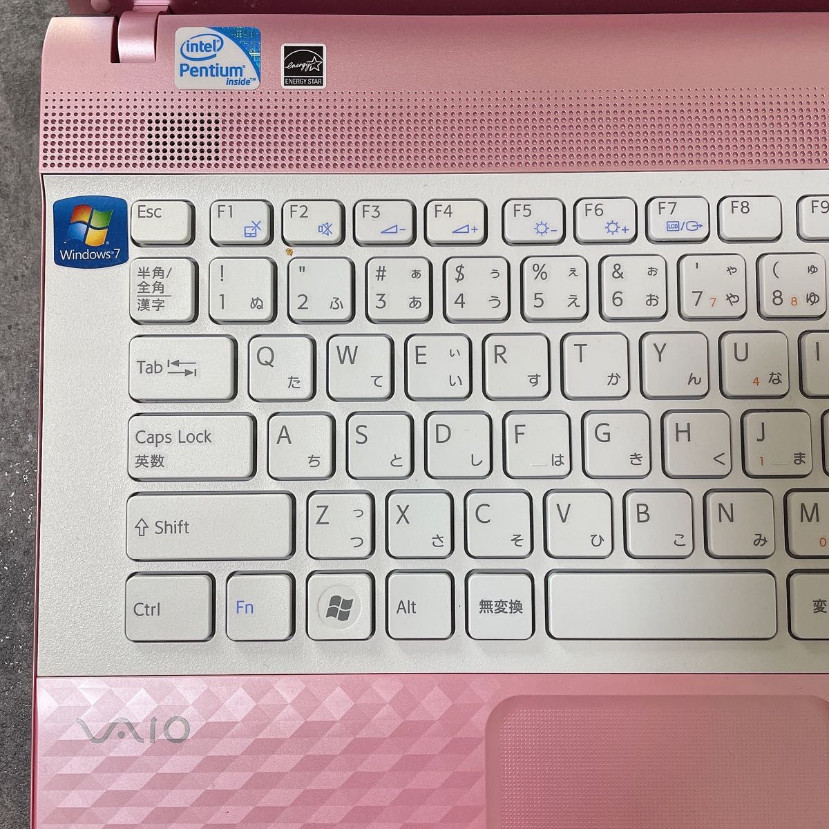 SONY VAIO ノートパソコン　ピンク