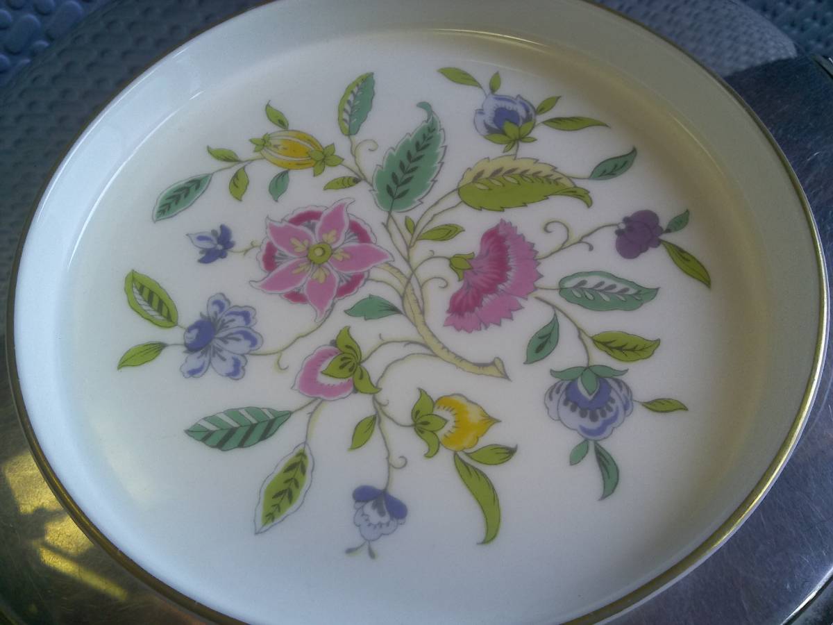 MINTON 1793 Minton is Don hole bone china plate 