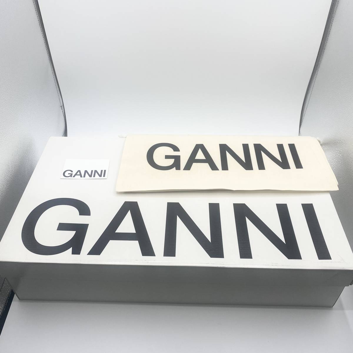 日本最大のブランド 新品未使用!送料込み☆Ganni☆Recycled flat