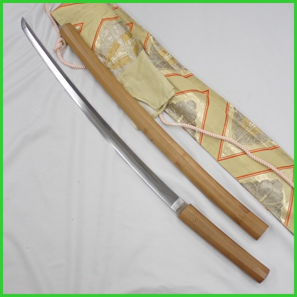 のメールア】 □日本刀/刀 在銘 井上真改 刃長約68.5cm/約1kg/鞘・柄