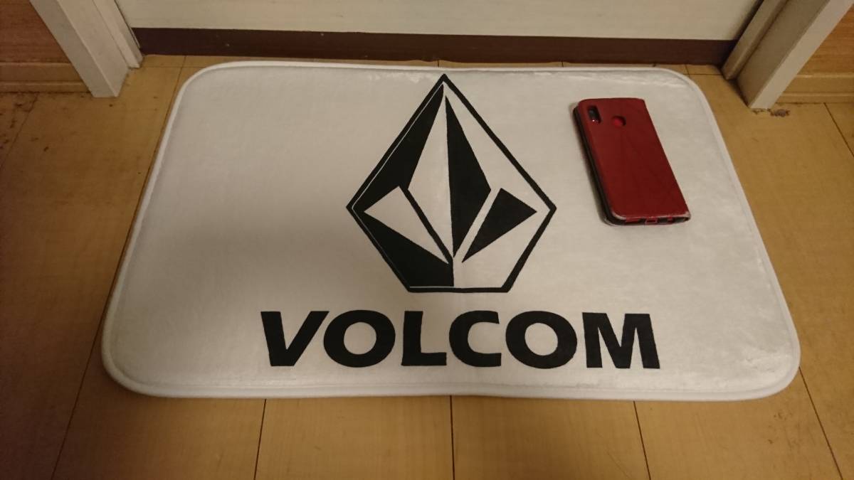 VOLCOM Volcom коврик на пол не использовался товар 