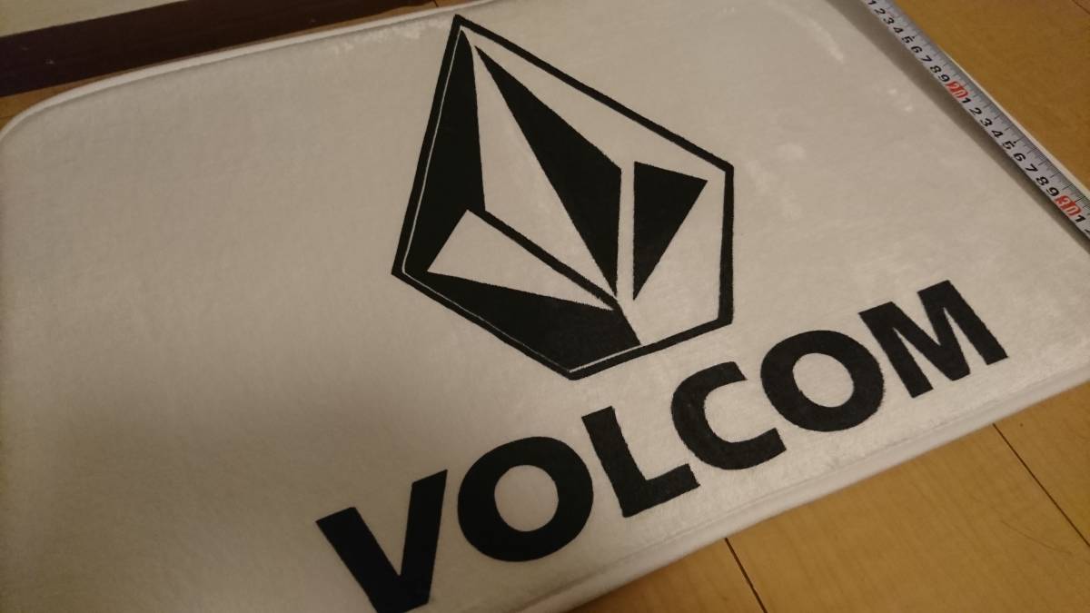 VOLCOM Volcom коврик на пол не использовался товар 