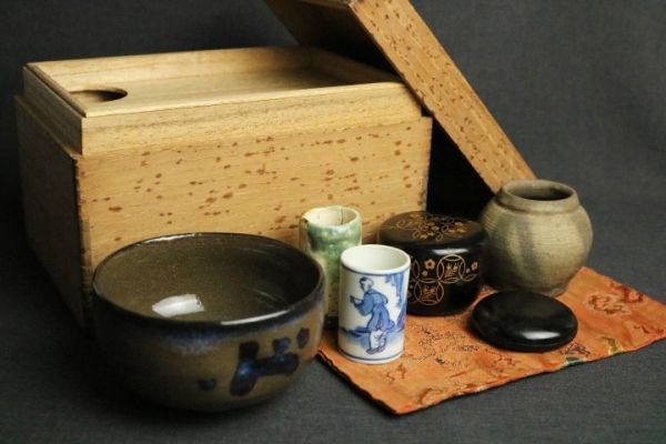 Yahoo!オークション - 利休茶箱 茶道具7点セット◇抹茶碗/棗/茶茶巾筒