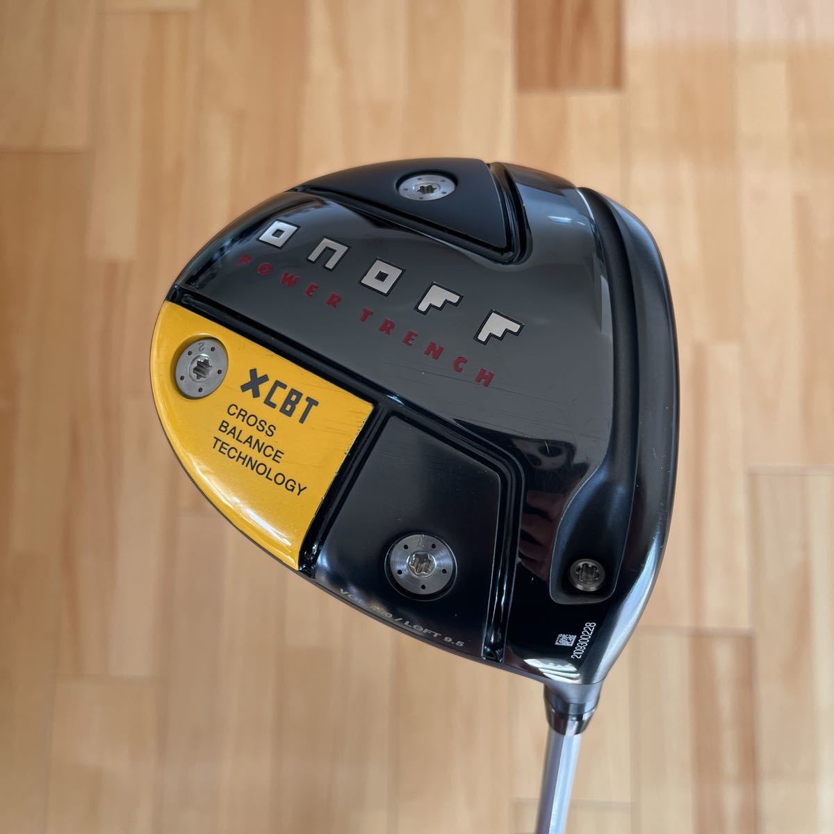 オノフKURO 9.5° ドライバー メーカーカスタム DAAAS 6X ヘッドカバー
