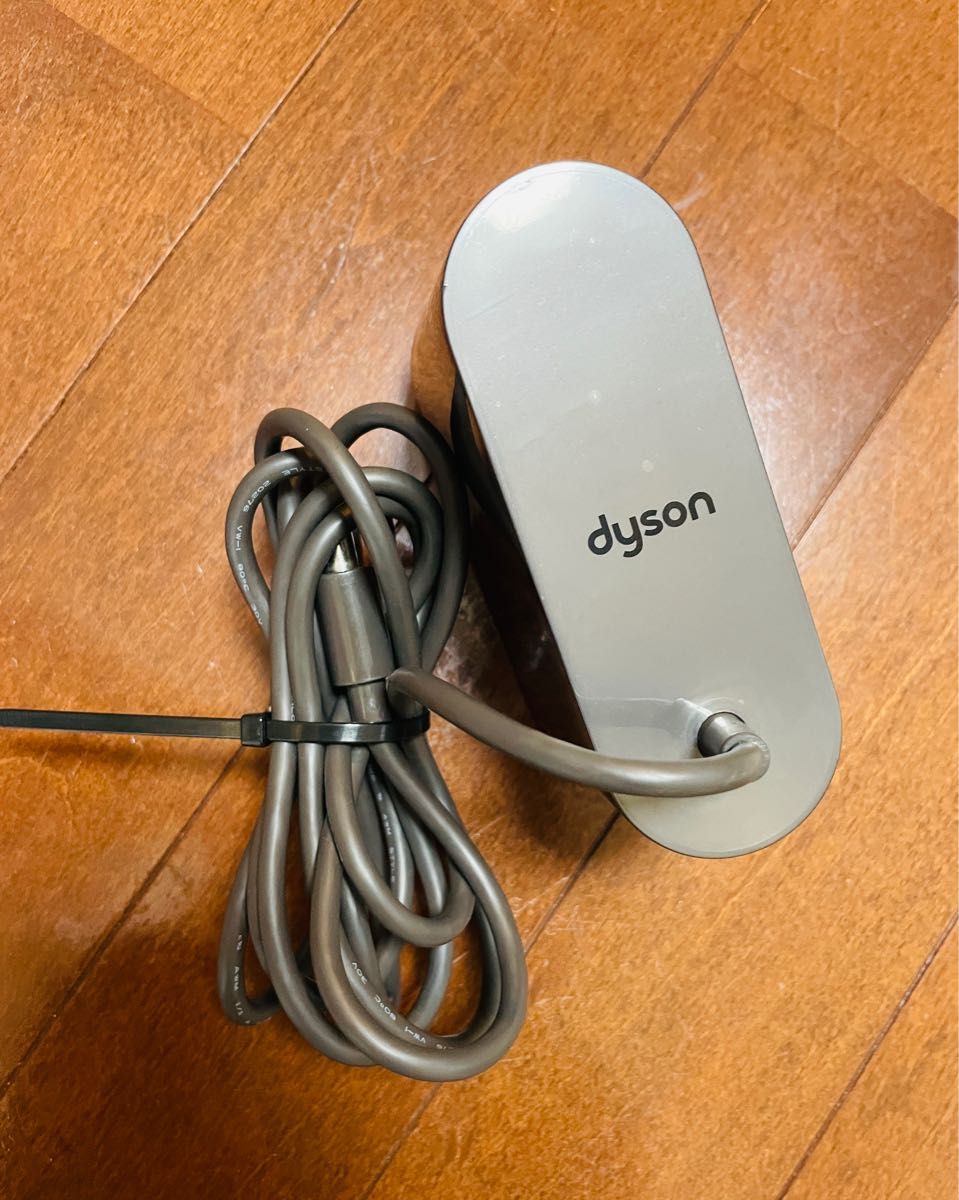 dyson 純正品 ACアダプター ダイソン コードレスクリーナー dyson 純正品 ACアダプター ダイソン コードレスクリーナー
