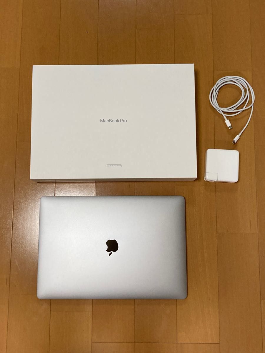 【極美品】MacBook PRO 16インチ　2019 Apple (FVVK2J/)