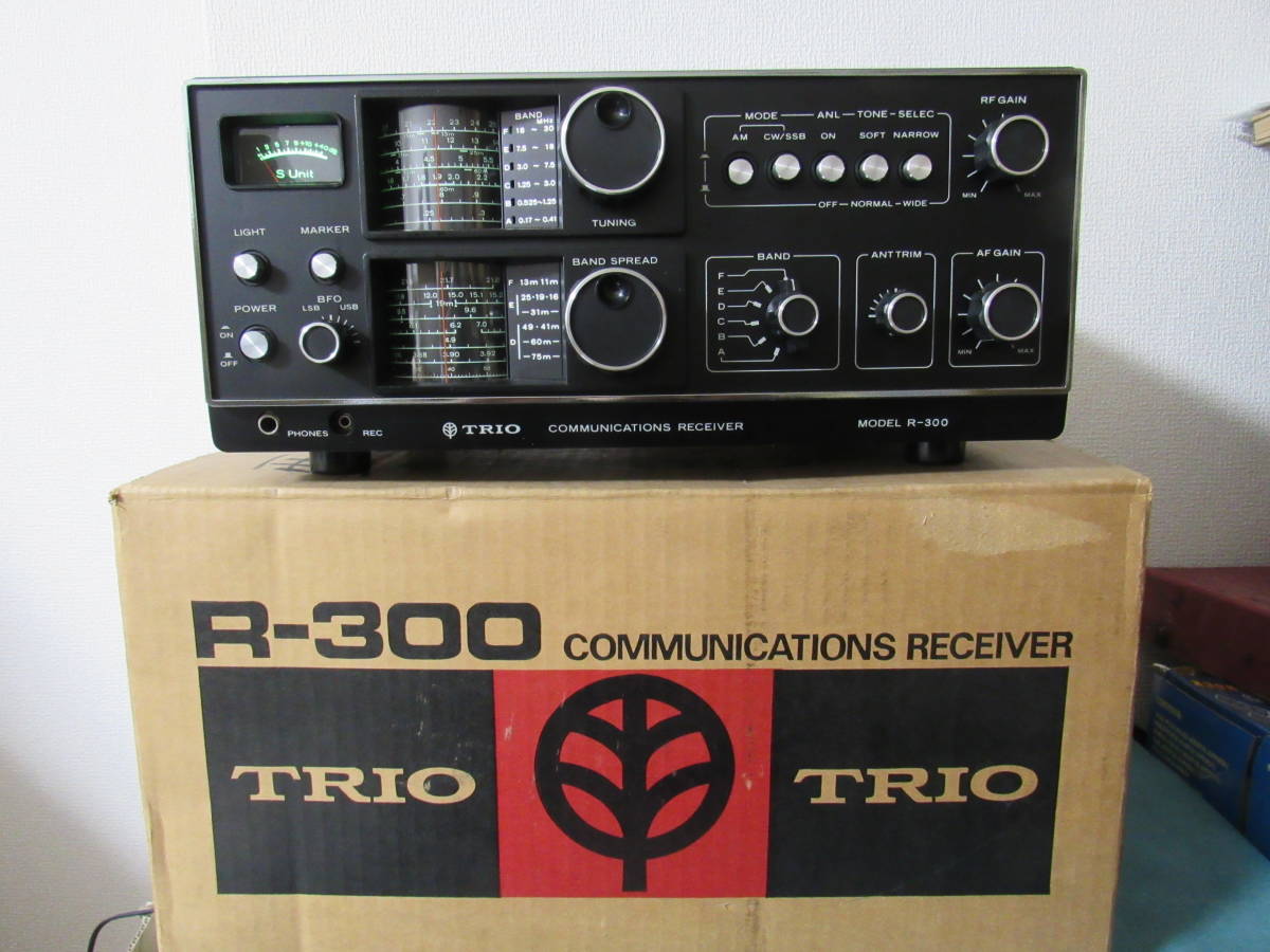 【美品】　TRIO R-300 トリオ 通信機型全波受信機・元箱・取扱説明書付属_画像1