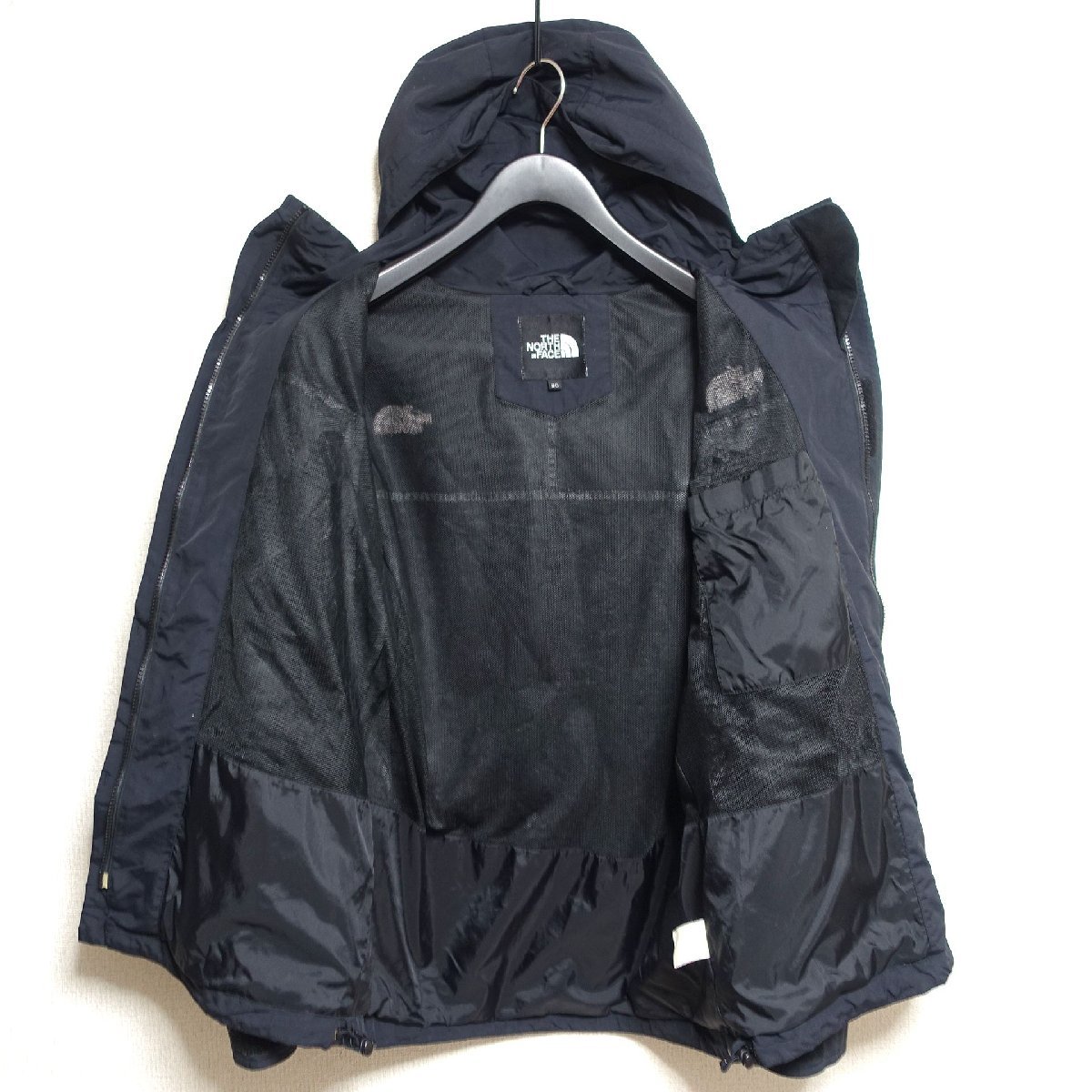 THE NORTH FACE ノースフェイス マウンテンパーカー メンズ Sサイズ 正規品 ブラック A2656の画像3