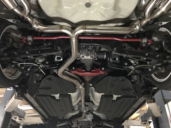 WRXSTI S4 中間パイプ - 車のパーツ WRXSTI S4 中間パイプ - 車のパーツ