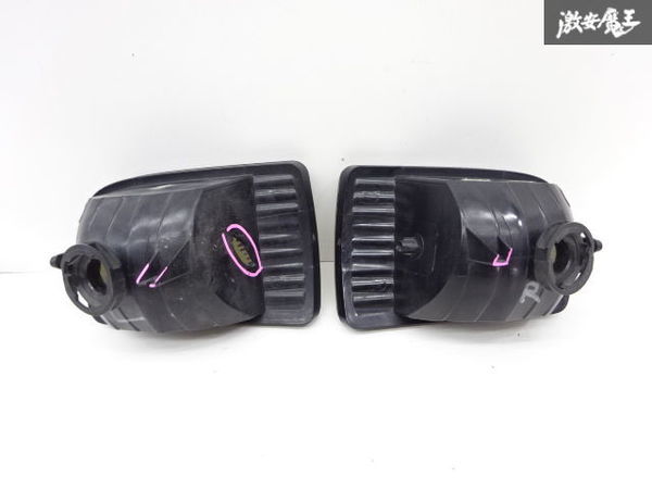  Ford original U228 Lincoln Navigator foglamp foglamp light left right set steering wheel position unknown 48808/48809 translation have goods immediate payment shelves 16-1