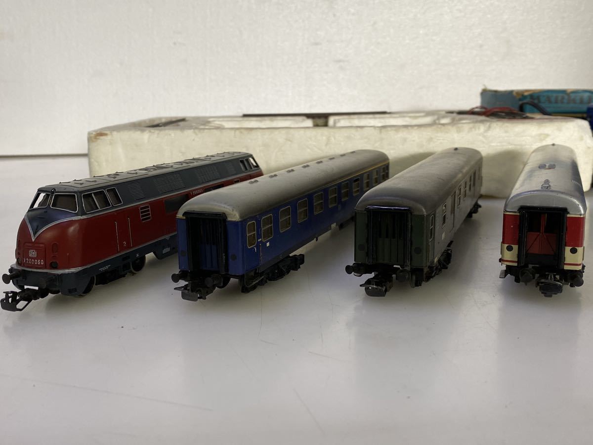 Yahoo!オークション - サ3370M HOゲージ MARKLIN メルクリン V200060 D