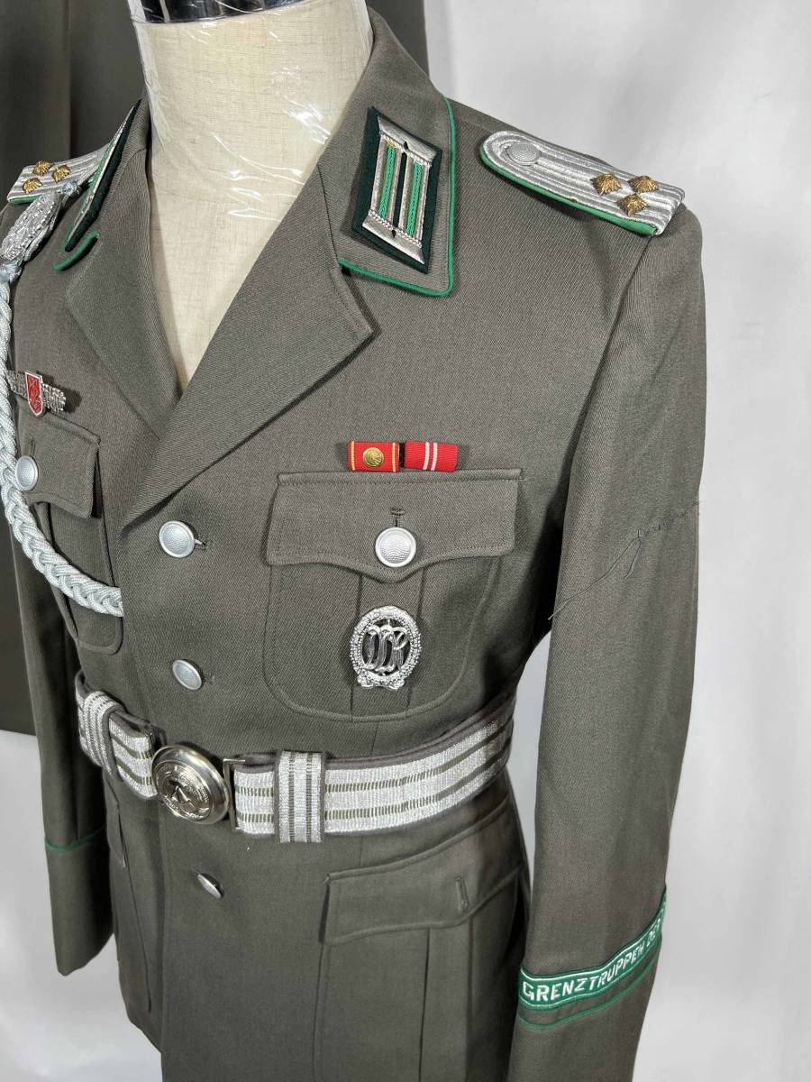 東ドイツ 東ドイツ軍 DDR 実物 国境警備隊 パレード 制服セット Grenztruppen NVA ベルト付き ドイツ民主共和国 東側