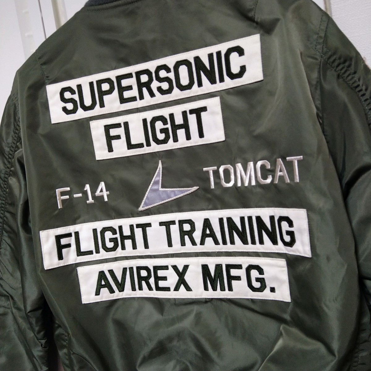 AVIREX/サイズM/セージ.グリーン系/L-2フライトジャケット/トムキャット/艦上戦闘機F-14TOMCAT/MA-1フライトジャケット・ジャンパー