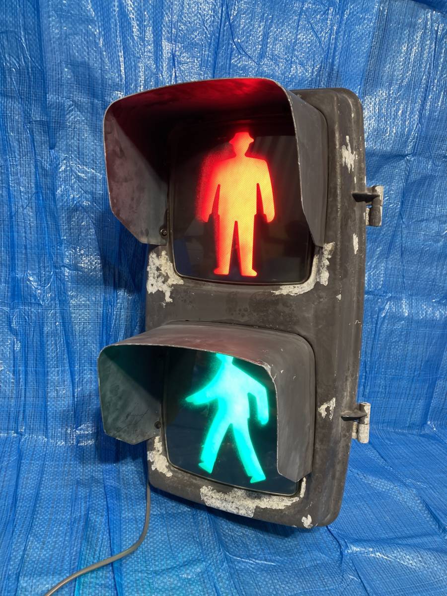 とがありま】 日本信号株式会社 U型歩行者用信号灯器 LED 日信六角歩灯