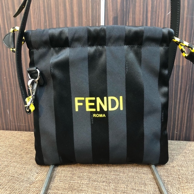 2021人気特価 【FENDI】ショルダーバッグ 【FENDI】セリリアトート