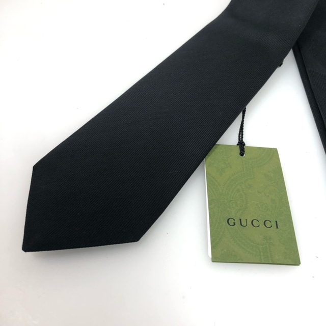 未使用品【GUCCI】グッチ ネクタイ 311484 黒 タグ付き 美品 未使用品【GUCCI】グッチ ネクタイ 311484 黒 タグ付き 美品