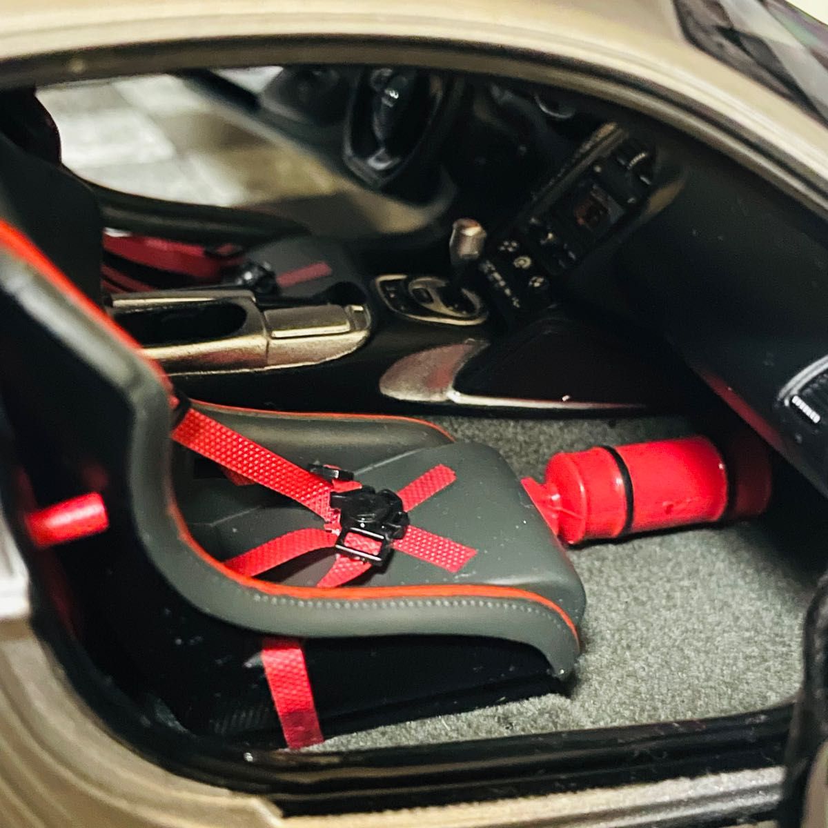 1/18 京商 アウディ R8 GT アイスシルバー