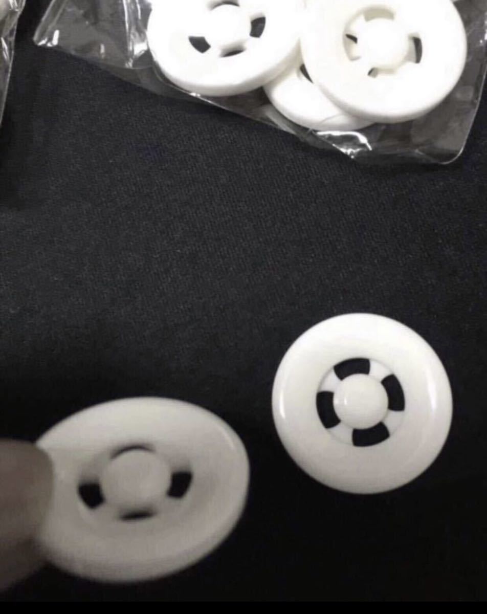 服飾用品整理 デッドストックボタン釦25ミリ5袋セット50個アンティークヴィンテージ風透かし穴ボタンリメイクハンドメイド_画像4