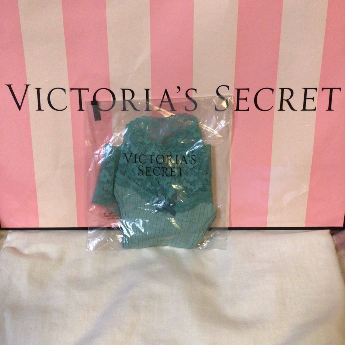 VSH22 ヴィクトリアシークレット 新品 レースショーツ Victoria’sSecret ウエストレース ランジェリー 送料無料 インナー　セール_画像4