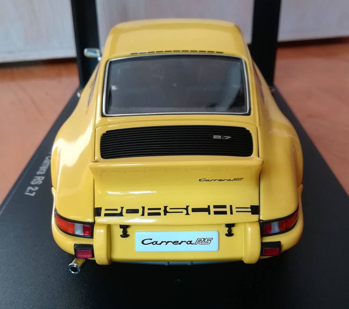 絶版】オートアート 1/18 ポルシェ911 カレラRS 2. 7 | inmano.com.br