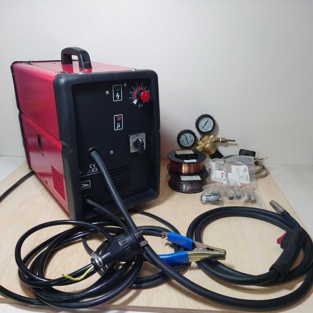 ブルーポイント(スナップオン)半自動溶接機 nova