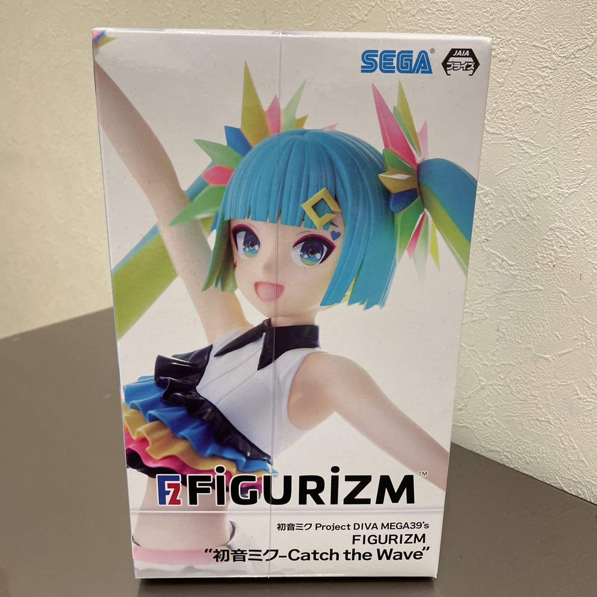 ♪♪【12556】 未開封 初音ミク Project DIVA MEGA39's フィギア FIGURiZM 初音ミク-Catch the Wave 　　　　　　　 　　 _画像1